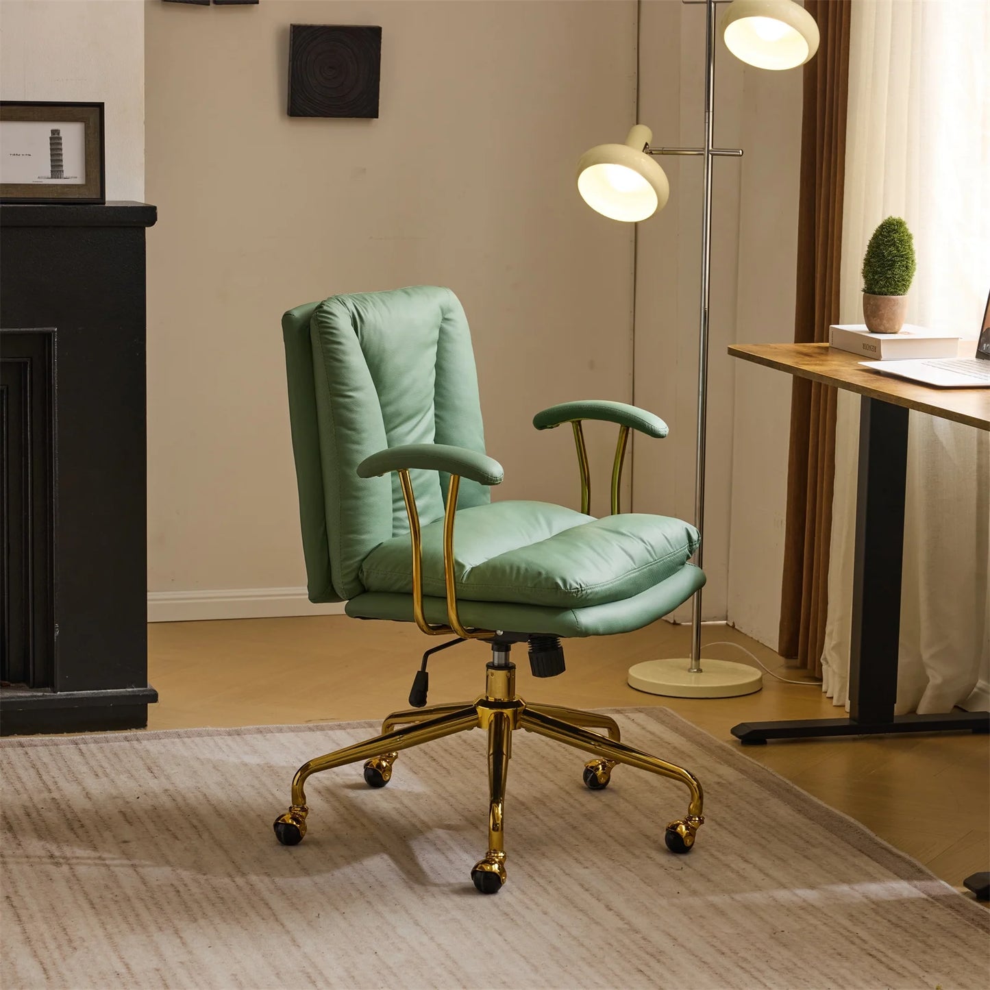 Silla de Oficina Ktaxon Ergonómica de Respaldo Alto en Piel Sintética – Ajustable, Giratoria y con Descansabrazos Acolchados