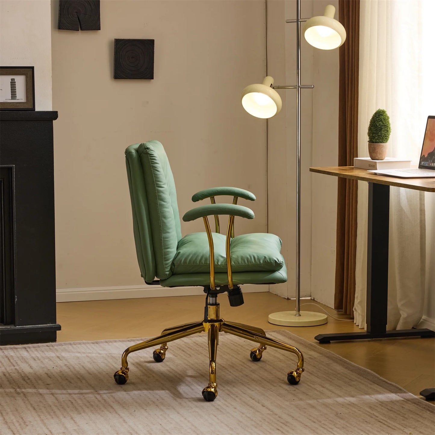 Silla de Oficina Ktaxon Ergonómica de Respaldo Alto en Piel Sintética – Ajustable, Giratoria y con Descansabrazos Acolchados