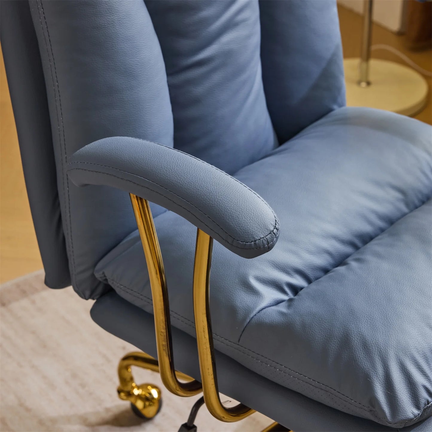 Silla de Oficina Ktaxon Ergonómica de Respaldo Alto en Piel Sintética – Ajustable, Giratoria y con Descansabrazos Acolchados